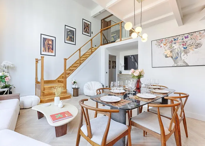 Apartament Duplex A Deux Pas Des Champs Elysee